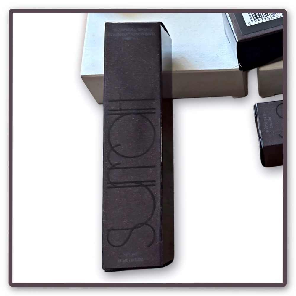 REFILL - Surratt Surreal Skin Foundation Wand Refill - Picture 9 of 15